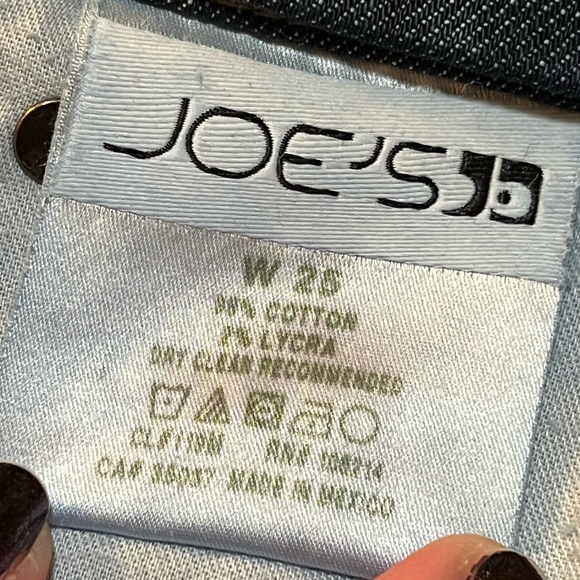 Joe’s Jeans Distressed Bootcut ‘Freud’ Jeans - Picture 5 of 10